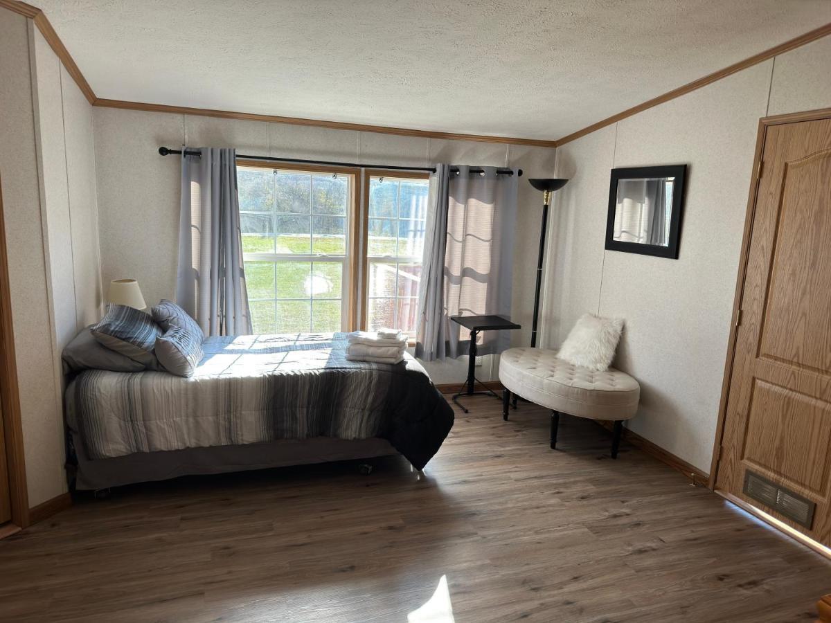 Spacious Cozy Getaway ! King Bed, Game Room, Out Door Patio Cairo Exteriér fotografie