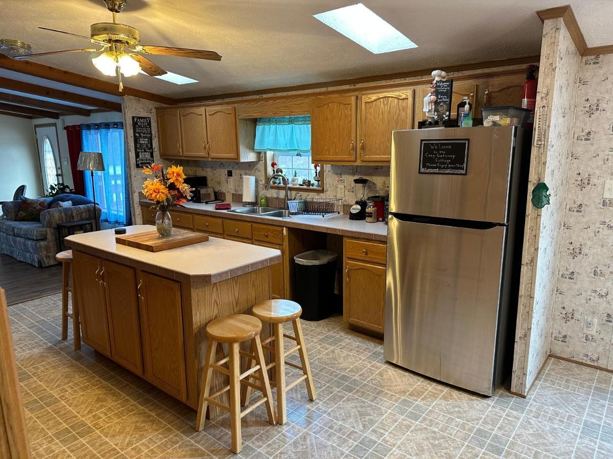 Spacious Cozy Getaway ! King Bed, Game Room, Out Door Patio Cairo Exteriér fotografie